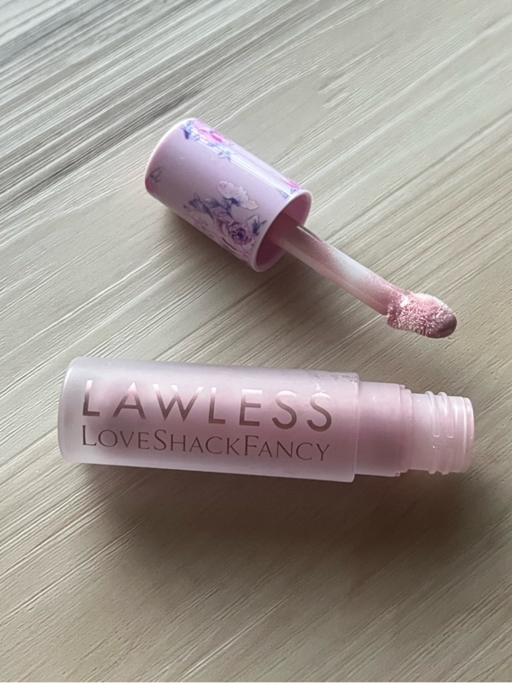Lawless gloss